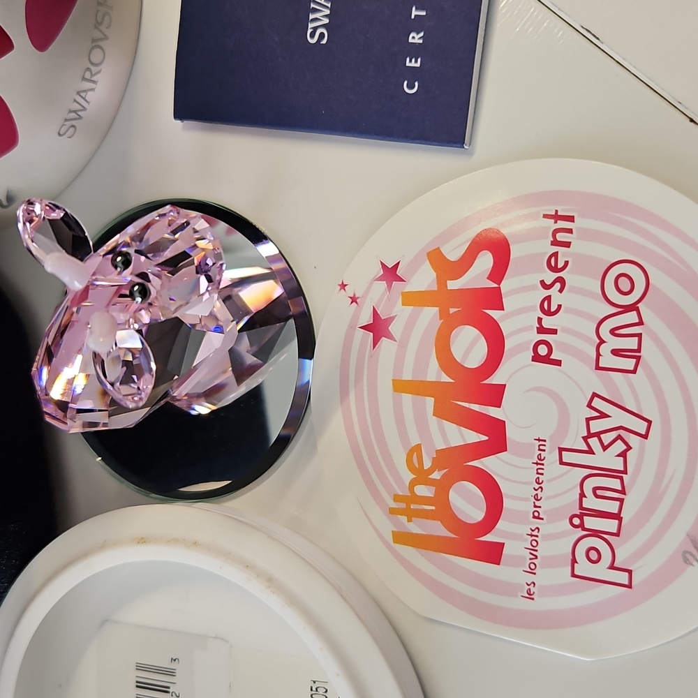 NEW Swarovski Pinky Mo pink Cow figurine Limited Edition MINT crystal Austria - Picture 4 of 9